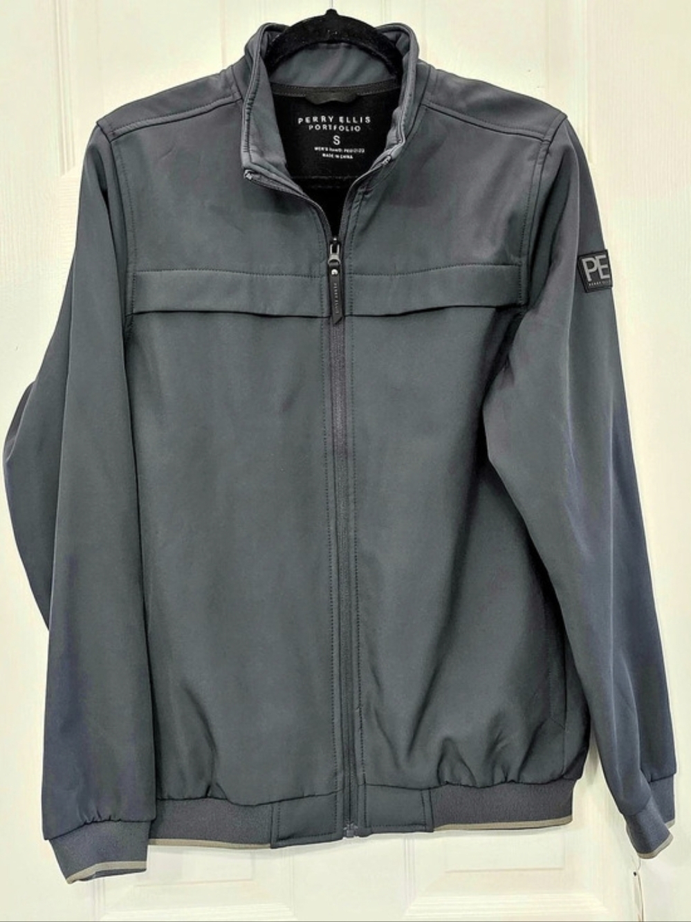Perry Ellis Lightweight Jacket Black Size Small NWT